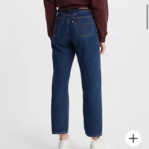 Levi’s Ribcage Straight Dark Wash Jeans